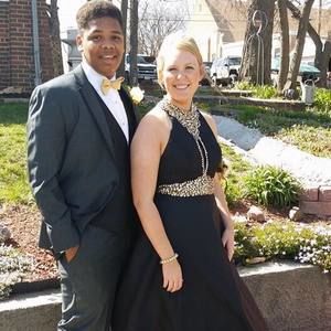 Meet your Posher, Mikel